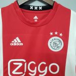 لباس اول بچگانه آژاکس 2019/2020 - Image 2