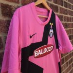 لباس کلاسیک یوونتوس 2011/2012 (کیت دوم) - Image 3