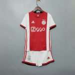 لباس اول بچگانه آژاکس 2019/2020