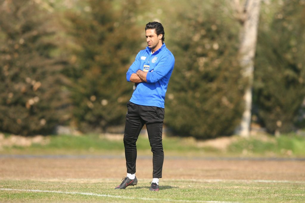 اسپانسر استقلال یا مارک دیگر