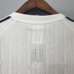 لباس کلاسیک آلمان 1990 - Image 8