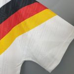 لباس کلاسیک آلمان 1990 - Image 7