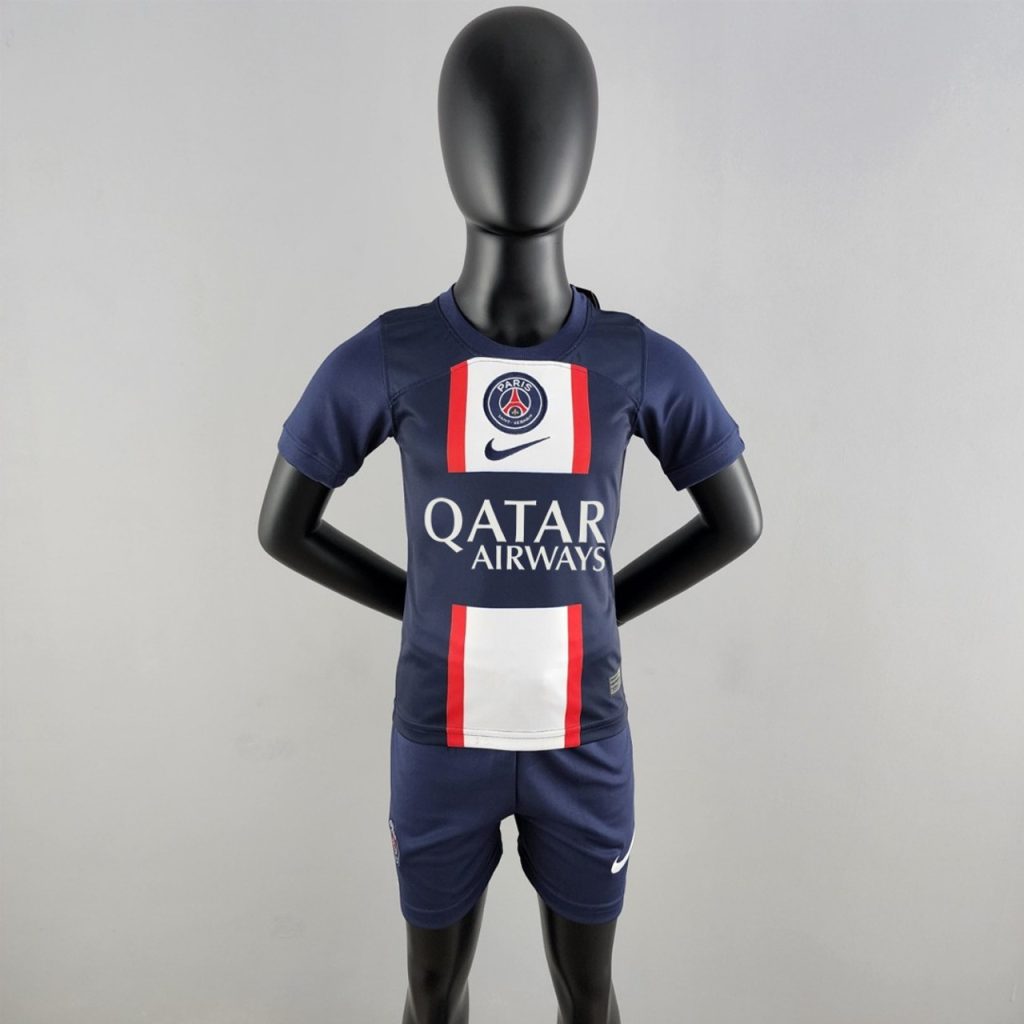 لباس پاریسن ژرمن بچگانه