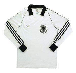 لباس کلاسیک تیم ملی آلمان