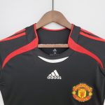 لباس teamgeist منچستر یونایتد 2022 - Image 4