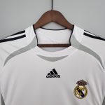 لباس teamgeist رئال مادرید 2022 - Image 3