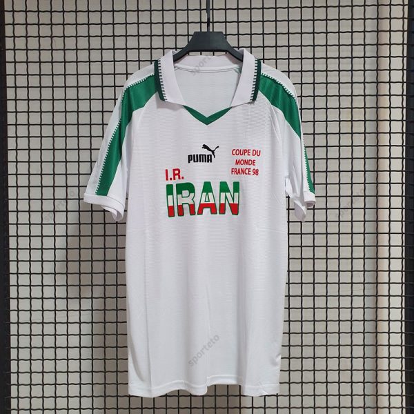 لباس تیم ملی ایران سفید