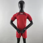 لباس لیورپول بچگانه