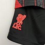 لباس بچه گانه لیورپول ۲۰۲۴ (کیت اختصاصی لبرون جیمز) - Image 3