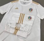 کیت سالگرد ۱۲۵ سالگی تیم ملی ایتالیا