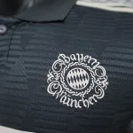 لباس اکتبرفست بایرن مونیخ 2025 - کیت پلیر - Image 3