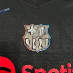 لباس بچه گانه بارسلونا 2025 - کیت مشکی - Image 4